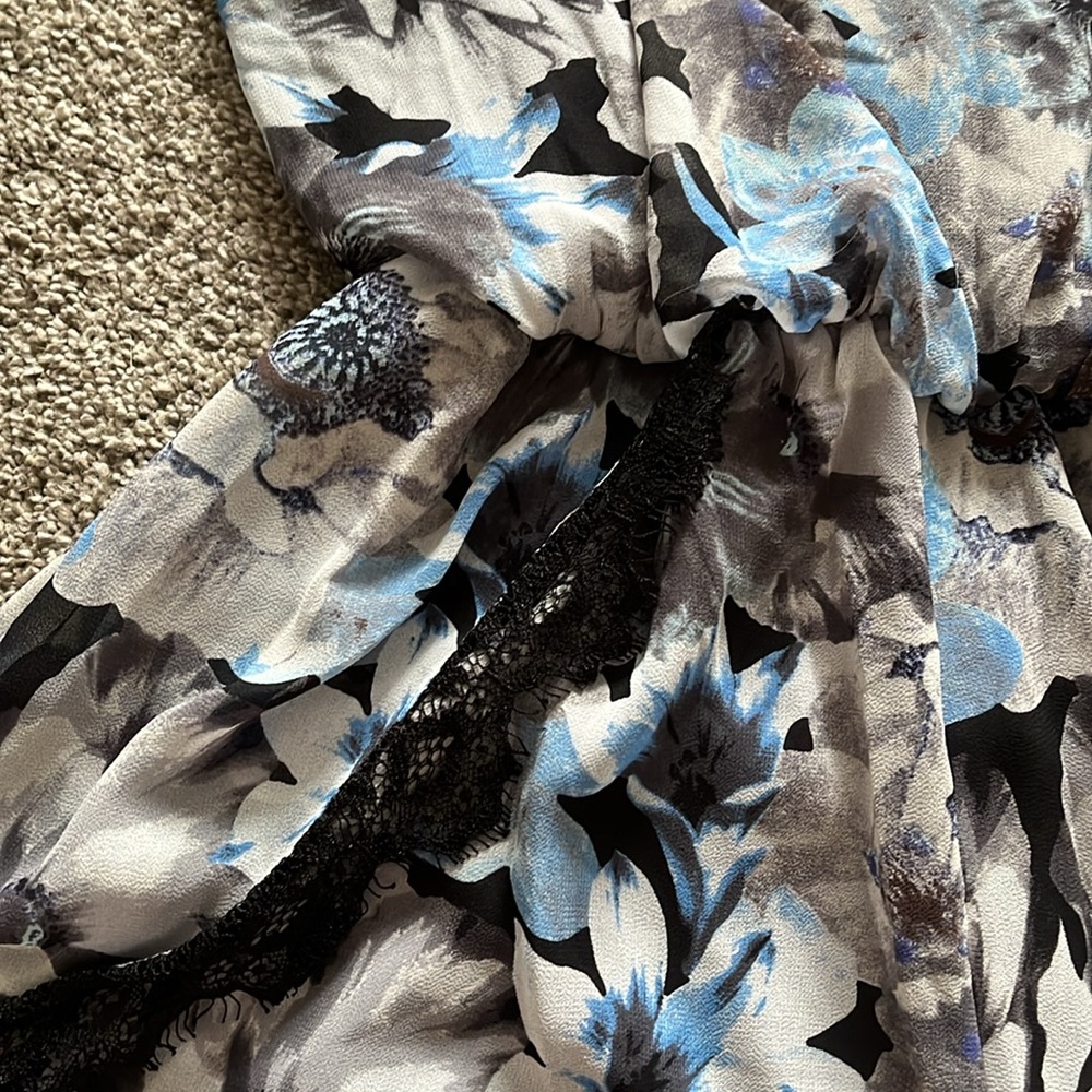 Romper from ASTR - Picture 2 of 3